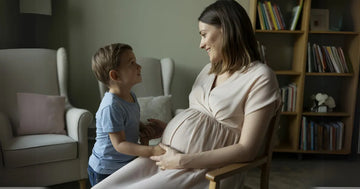 How To Tell Your Older Child About Your Pregnancy?