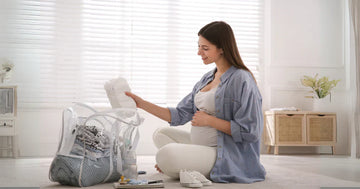 7 Must-Have Hospital Bag Essentials For New Moms
