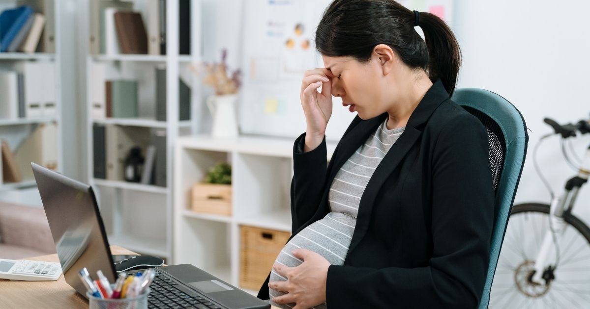 How To Deal With Work Stress During Pregnancy